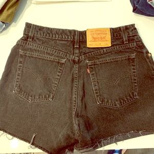 VINTAGE Levi denim shorts